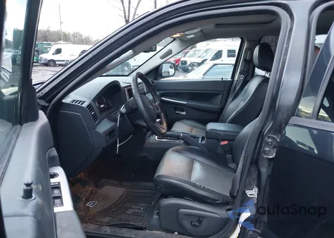 2009 Jeep Grand Cherokee Laredo from USA, damaged, VIN 1J8GR48K69C548591